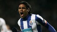 6. Falcão para o At. Madrid - 40 milhões de euros (2011/12)
