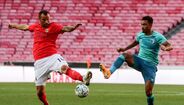 Avançado-centro: Seferovic (3 jogos como titular) - O suíço começou bem e marcou 3 golos. Depois, foi para a seleção suíça. Vinícius aproveitou e até realizou mais jogos de início (4), tendo bisado diante do Sp. Braga. No entanto, Darwin - jogou apenas uns minutos diante do Rennes e mostrou bons pormenores- pode muito bem vir a ser o titular diante do PAOK.