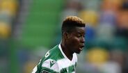 Doumbia - Os representantes do médio estão a avaliar propostas de clubes das cinco principais ligas europeias, onde é praticamente certo que Doumbia irá prosseguir a carreira,