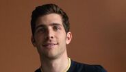 Sergi Roberto deverá ser o lateral direito titular