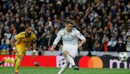 Cristiano Ronaldo - É o jogador que mais golos marcou em equipas de José Mourinho: 168. Os portugueses trabalharam juntos no Real Madrid durante três épocas com golos, está visto, títulos e, de acordo com a biografia de Modric, uma discussão acesa em 2013 que obrigou à intervenção de outras pessoas para serenar os ânimos. Mas também há relatos de que fizeram as pazes...