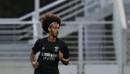 Tomás Tavares (lateral-direito)