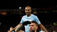 Otamendi (Manchester City - 2020/21 - 32 anos) - 15 M€