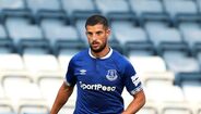Kevin Mirallas (32 anos, avançado, última equipa: Royal Antwerp) - Valor de mercado: 2,4 milhões de euros