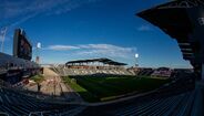 Dick's Sporting Goods Park (Colorado Rapids) - O nome escolhido pode não ter sido o mais feliz, mas a verdade é que o Colorado Rapids lucrou com o negócio de naming do seu próprio estádio, nome esse que pertence à rede de lojas 'Dick's', fundada em 1948 nos Estados Unidos da América.