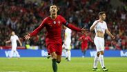 Único jogador a marcar em fases finais de dez provas continentais consecutivas (Euro 2004, 2008, 2012 e 2016; Mundial 2006, 2010, 2014 e 2018; Liga das Nações; Taça das Confederações 2017).