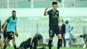 Pepelu com opção de 2,5 milhões