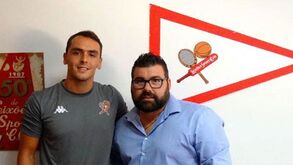 Vladimir Stojkovic é reforço para a baliza