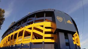 Dois ex-Benfica e alvo do Boavista entre os infetados com Covid-19 no Boca Juniors