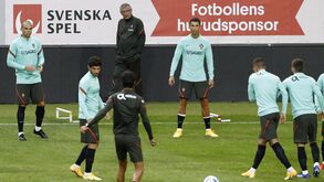 O onze de Portugal para o jogo com a Suécia