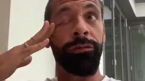 Rio Ferdinand: «100 golos, meu amigo... Mas ainda não és tão bonito quanto eu»