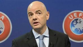 Presidente da FIFA: «Reabertura dos estádios é o objetivo mas sem pressão»