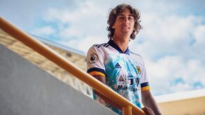Dupla renovação com o FC Porto inflacionou custos de intermediação de Fábio Silva