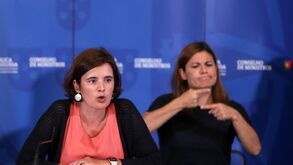 Governo quer desfasar horários de trabalho para evitar horas de ponta com todo o país em contingência