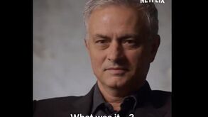O novo documentário da Netflix que tem Mourinho entre os protagonistas: «Não se ensina o Ronaldo a marcar livres»