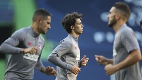 Caso positivo de Covid-19 adia estágio do Atlético Madrid