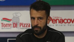 Capitão do Ac. Viseu aponta o dedo: «Parece-me que estamos a ser alvo de umas experiências»