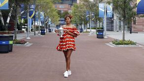 Naomi Osaka: Jovem, talentosa e rica coloca ténis mundial em sentido
