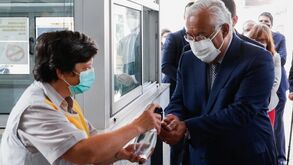 António Costa avisa que “não vai ser um ano letivo sem problemas” e pede 