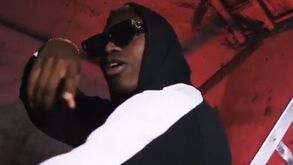 Rafael Leão como nunca o viu: agora canta rap e a 