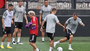 O onze provável do Benfica para o primeiro jogo oficial de Jorge Jesus no regresso aos encarnados