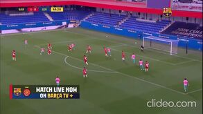 Messi 'on fire': argentino marca golaço de pé direito