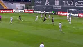 De primeira na passada: assim foi o primeiro golo de Everton pelo Benfica