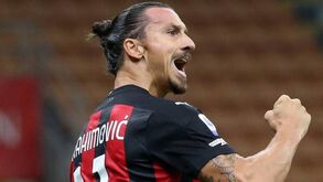 Ibrahimovic apanhou covid-19 e Gary Lineker está com pena do vírus