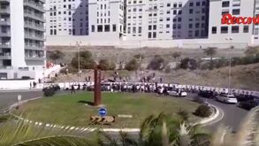 No Name homenageiam antigo membro: petardos e trânsito parado na Rotunda Cosme Damião
