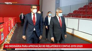 Luís Filipe Vieira e Moniz chegaram juntos para votar na AG do Benfica