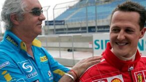 Ex-mulher de Flavio Briatore revela: «Schumacher não fala, comunica com os olhos»
