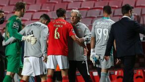 Entre abraços e sorrisos: as imagens da despedida de Rúben Dias do Benfica