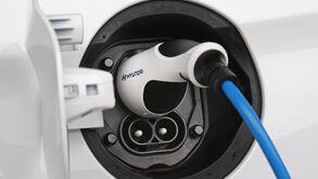 Carros eléctricos: Como funciona uma Wallbox e quantos tipos existem?