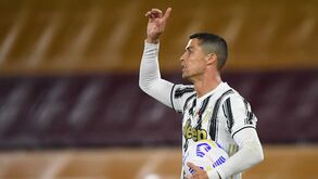 Cristiano Ronaldo atinge marca inédita nos cinco principais campeonatos
