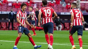 A crónica do Atlético Madrid-Granada, 6-1: Gala de João Félix e Suárez