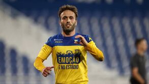 Estoril-Leixões, 1-0: estorilistas isolam-se provisoriamente no 2.º lugar da Liga Pro