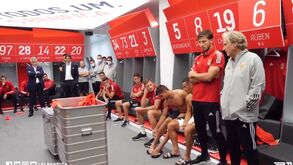 «Benfica é muito maior do que o City!»: as imagens inéditas do adeus de Rúben Dias no balneário