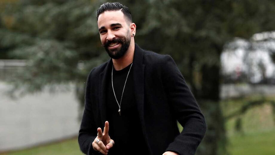 Adil Rami no Boavista: central integra lista restrita de campeões do Mundo em Portugal