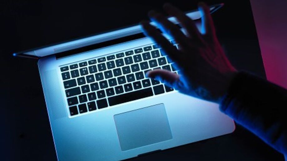 Leak: empresa chinesa compilou dados de 2,4 milhões de pessoas