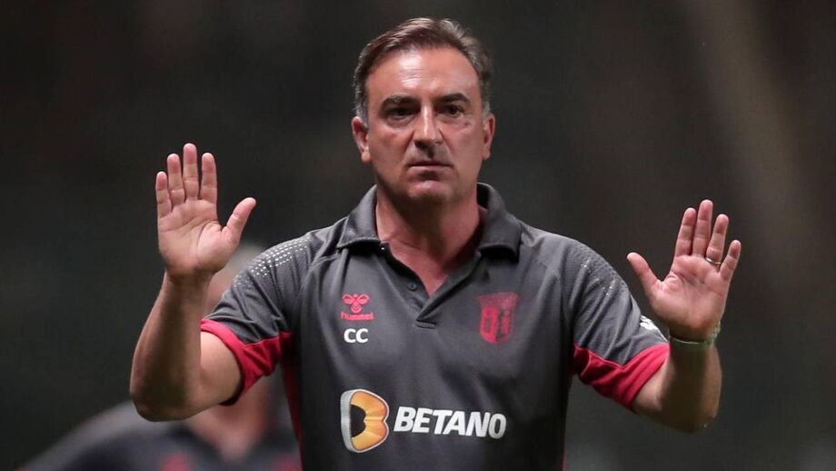 Carlos Carvalhal elogia coletivo do FC Porto: «Se há uma estrela é o Sérgio Conceição»