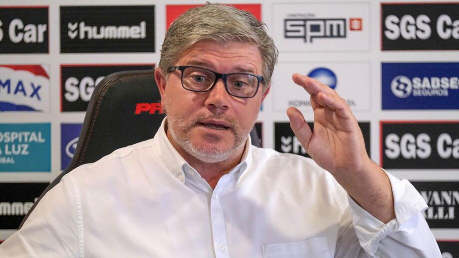 Direção do V. Setúbal entregou