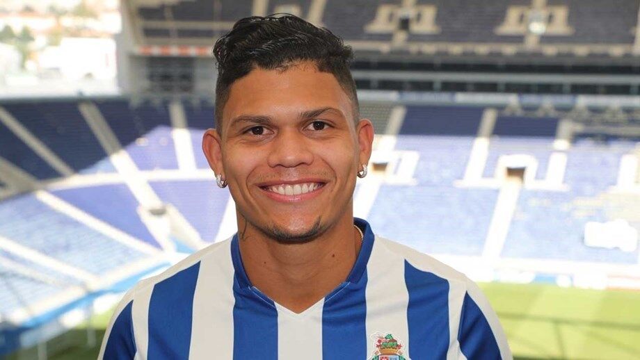 Reforços 'low cost' no reino do Dragão