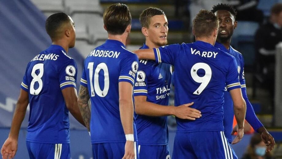 Leicester entra a perder mas vira resultado frente ao Burnley