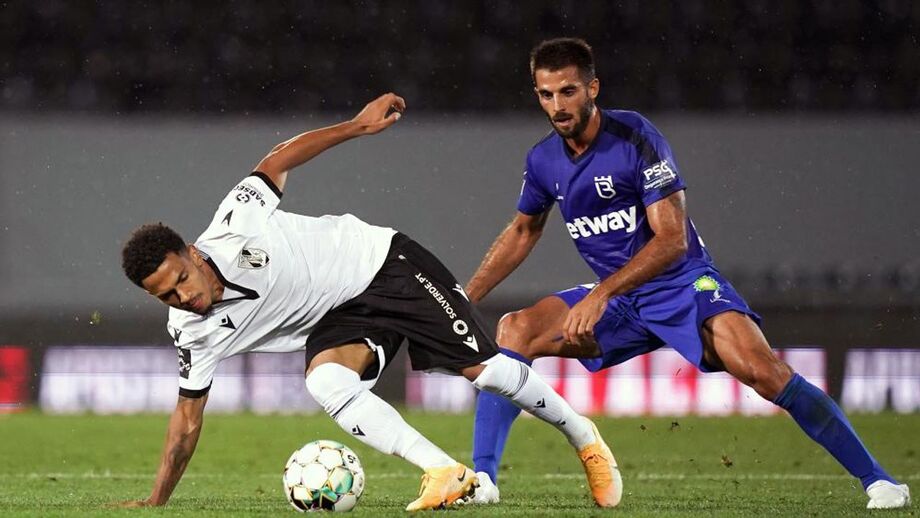 Afonso Taira assume comando do meio-campo do Belenenses SAD