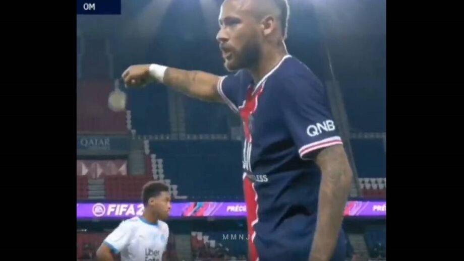 Momento durante a partida entre Paris Saint-Germain e o Marselha, de André Villas-Boas