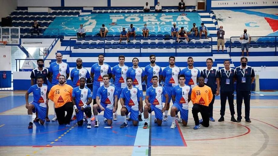 Há um surto no andebol do Restelo