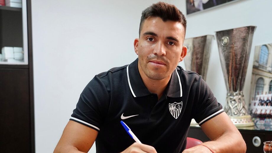 Segunda aventura de Acuña na Europa é no Sevilha