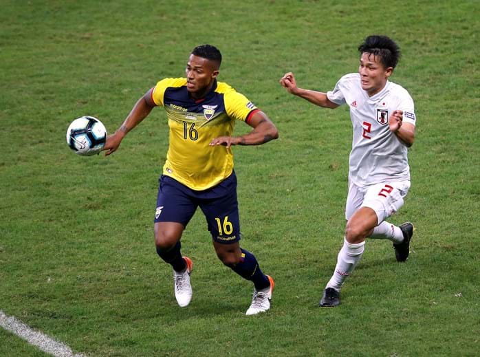 Antonio Valencia (35 años, defensa, último equipo: LDU Quito) - Valor de mercado: 3,2 millones de euros