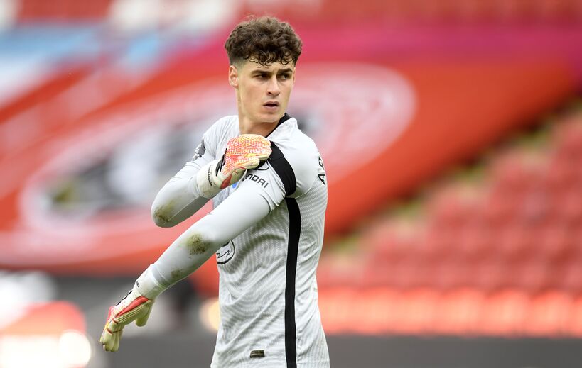 Guarda-redes: Kepa Arrizabalaga - O mais caro guarda-redes da história do futebol (80 milhões de euros) tem sido uma verdadeira caixinha de surpresas para os adeptos do Chelsea - e não são das boas. A iniciar a terceira temporada nos blues, Kepa já alinhou em 97 partidas mas não tem sido capaz de mostrar-se ao mais alto nível de forma regular. A exibição diante do Liverpool, realizada no domingo último, poderá ter sido a gota de água.