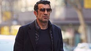 Figo em bate-boca com político espanhol: «Paguei mais impostos a dormir do que tu acordado» 